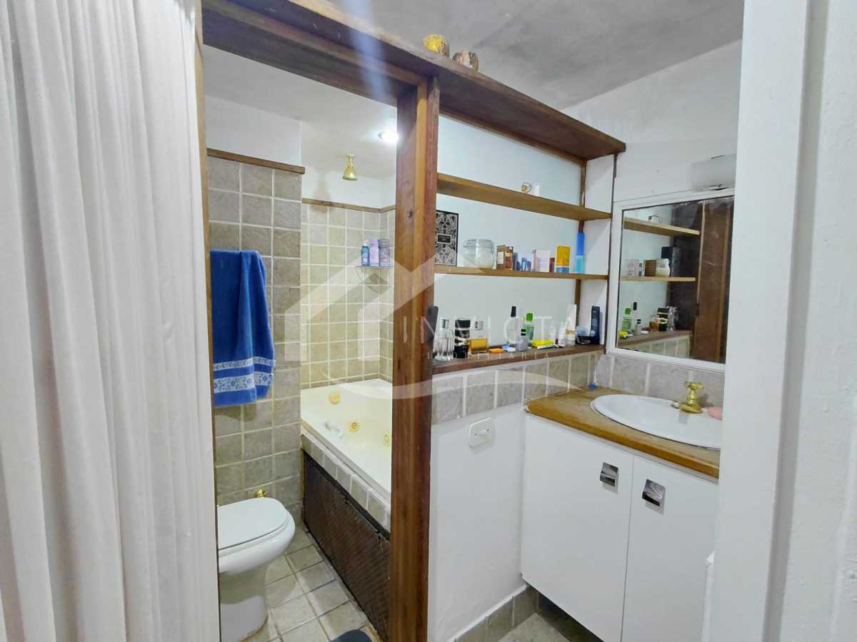 10f70f7e-6b19-4f5c-bed9-64be33 - 11