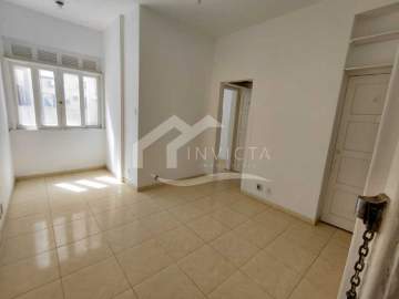 Imperdível - Apartamento em região estratégica, perto de tudo:comercio vasto,praia e metrô. - FCAP11968