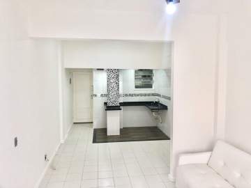 Ótima localização - Kitnet/Conjugado 32m² à venda Copacabana, Rio de Janeiro - R$ 550.000 - FCKI10013