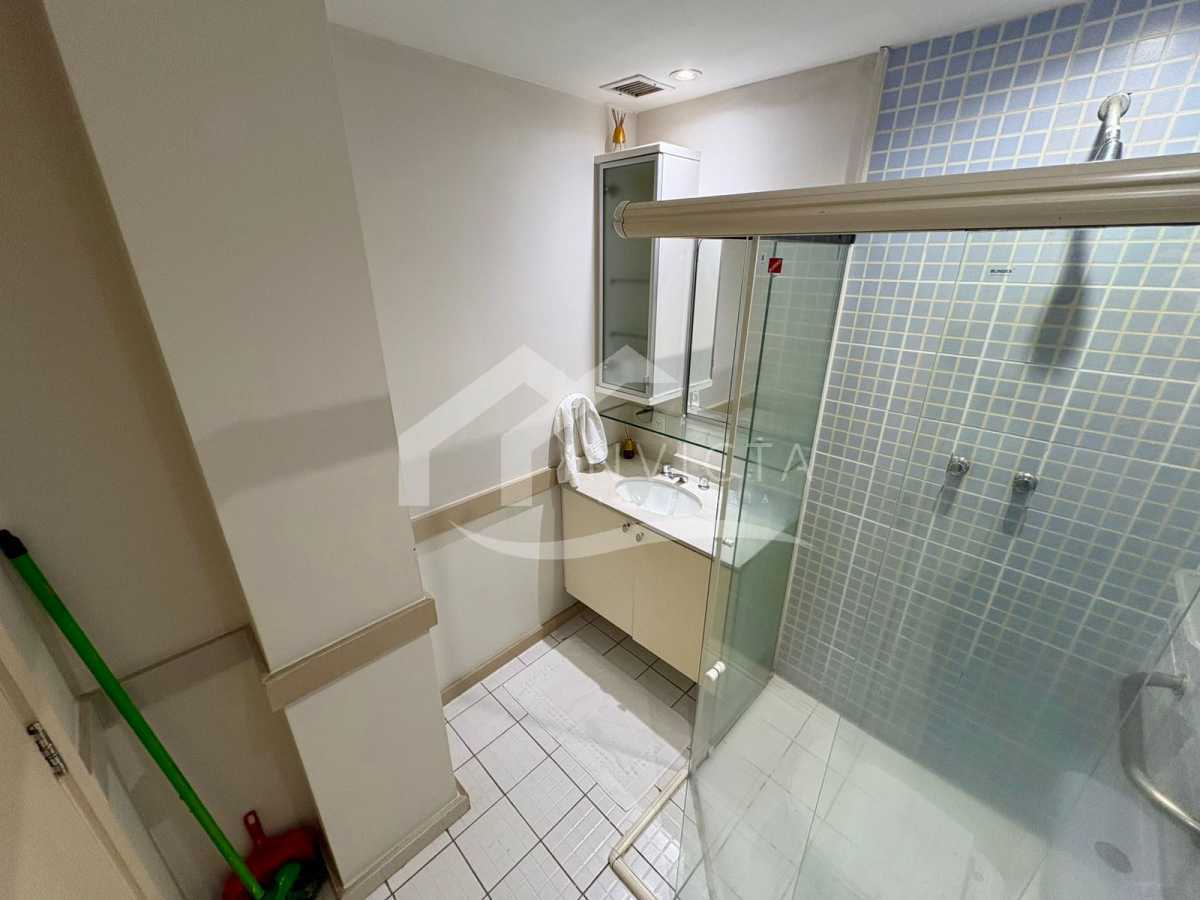 e5b1a7db-3703-4fd6-8523-7ea36c - 11