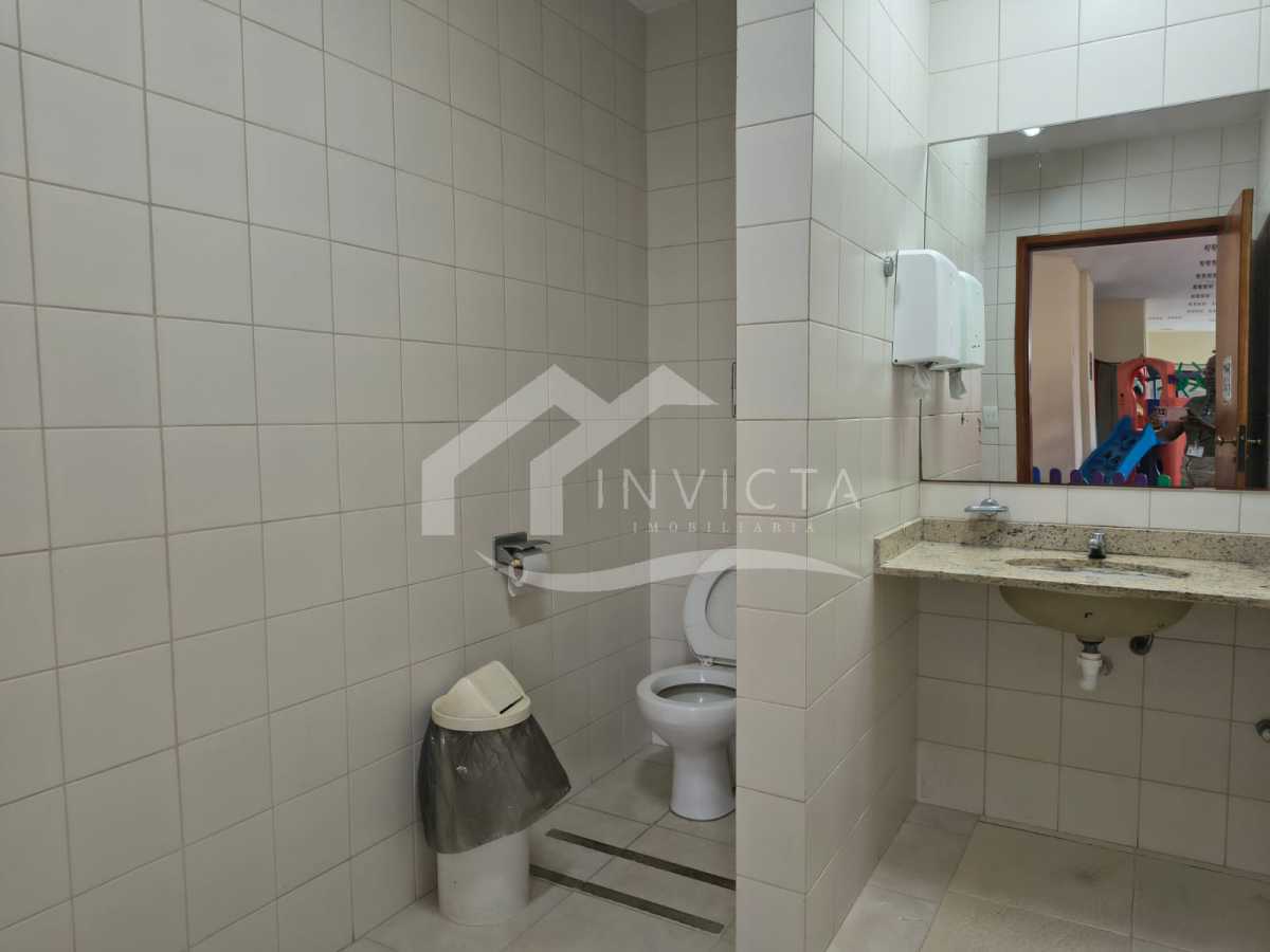 7b98f500-ee56-4339-95e6-4ccd3d - 16