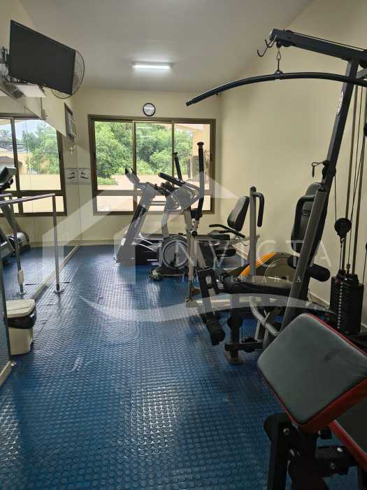 720b7790-f6e4-43a5-bce0-4f57cb - 24