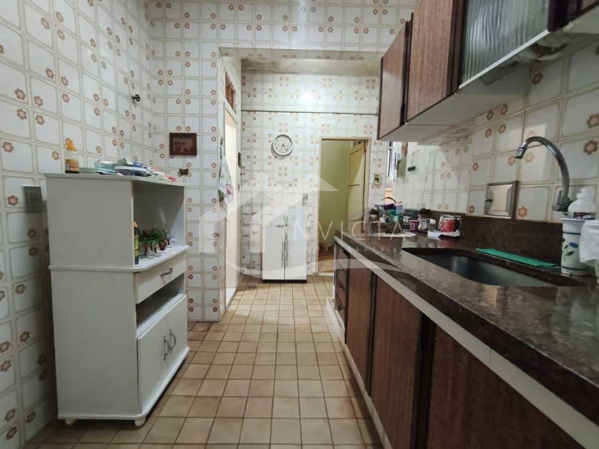 1315475-Photoroom - 5