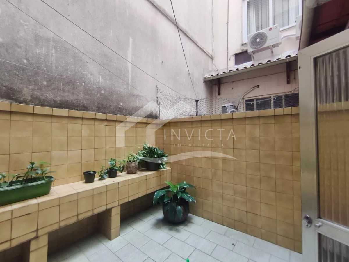 1315477-Photoroom - 9