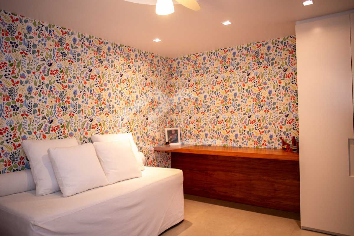 quarto do 2ºar 4 - 12