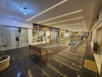 Imperdível - Excelente sala comercial próximo a praça General Ozório. - IPSL00007