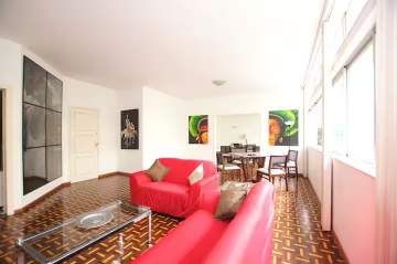 Ótima localização - Excelente 4 quartos em Copacabana com vaga na escritura - RPAP40107