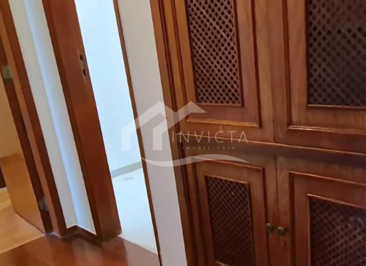 f47a0b9c-1e82-41d3-b972-c4efed - 12