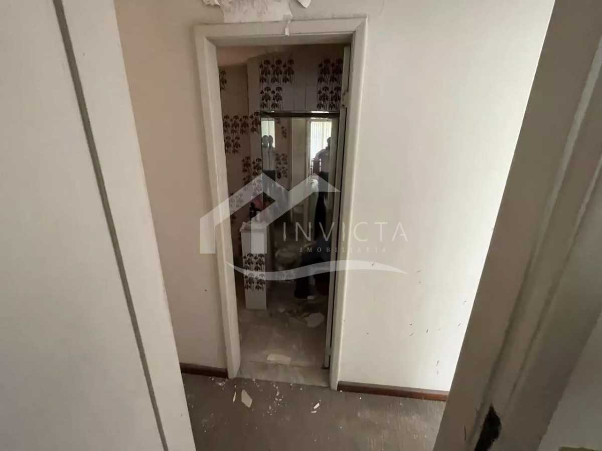 16801a33-4a74-4566-bf36-7f8ead - 7