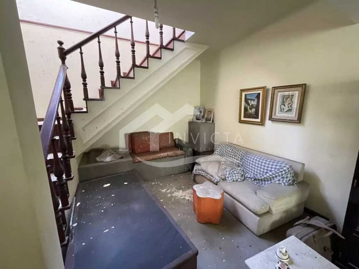 ce3e5b39-26af-4a4d-9c2b-adfc2f - 13