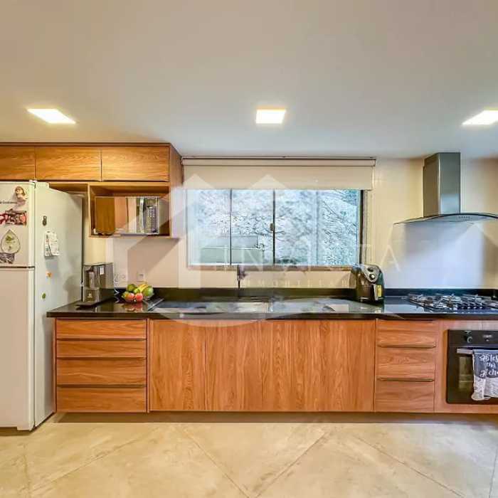 894934854-277.1219970430119IMG - 6