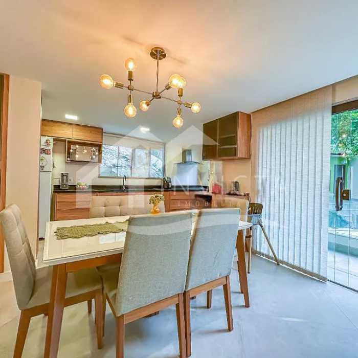 894934854-859.0629828601303IMG - 5