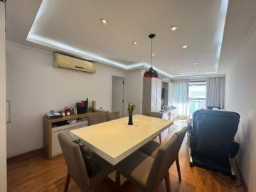 Imperdível - UM ÓTIMO APARTAMENTO MUITO REFOMADO COM 3 QUARTOS, SENDO 1 SUÍTE EM BOTAFOGO. - BTAP30069
