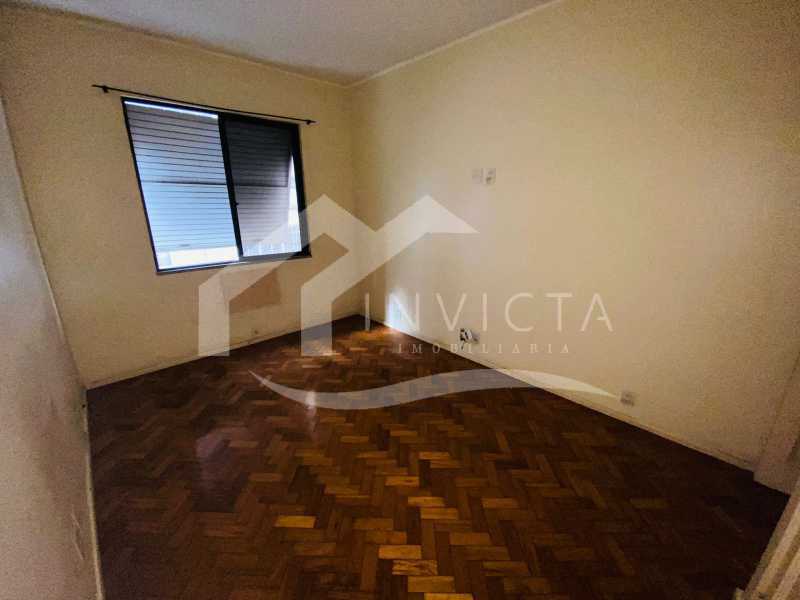 4bf93536-f6dc-42e8-b30d-b2ace2 - 24