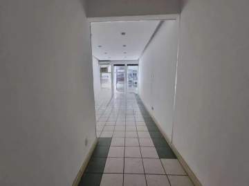 Imperdível - EXCELENTE SALA COMERCIAL NO POSTO 3 !!!!! - FCSL10010
