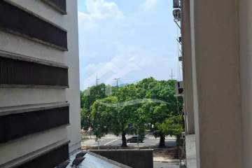 Ótima localização - EXCELENTE CONJUGADO NA PRAIA DE BOTAFOGO! - BTKI10022