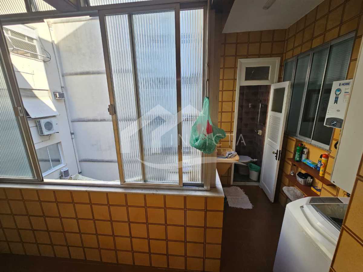 Ótima localização - Maravilhoso 3 quartos em Ipanema, bem localizado, próximo a Praça General Osorio - IPAP30299