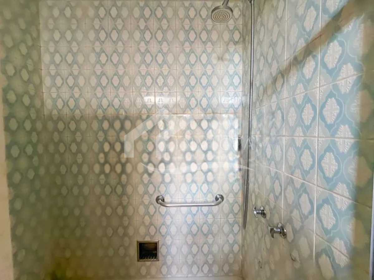 7ae20290-d63d-4158-94a3-521e72 - 26