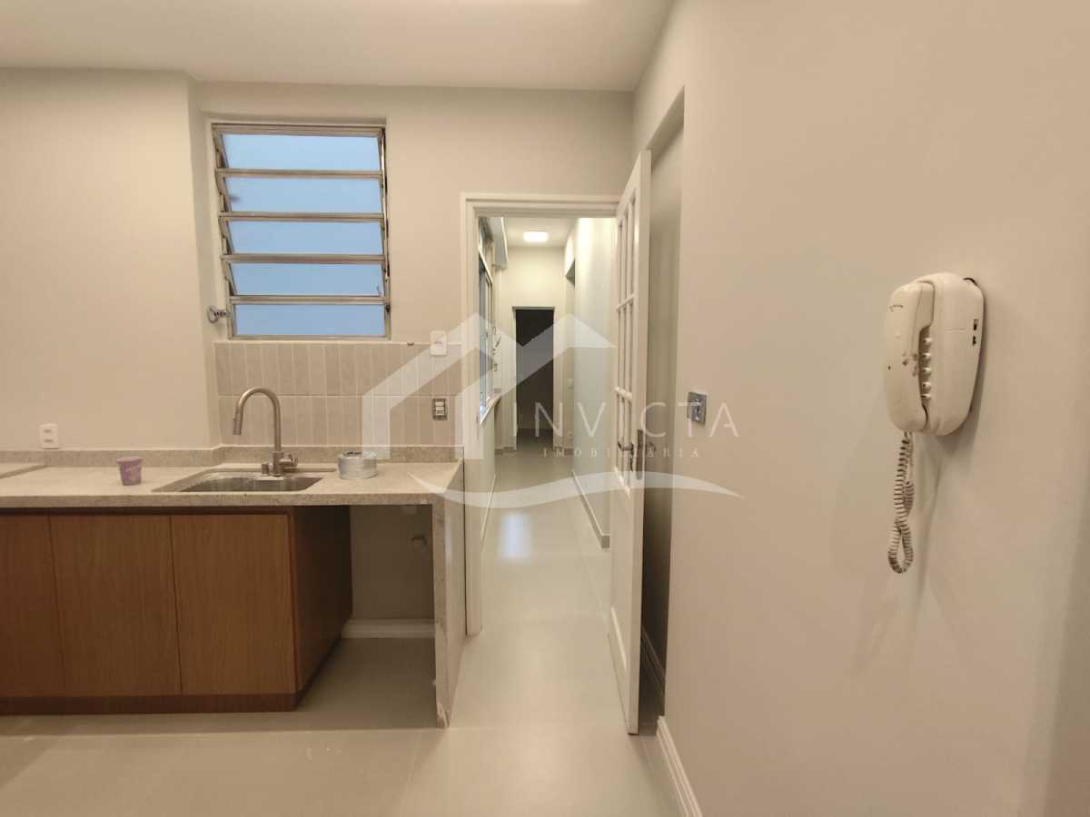 Conheça WhatsApp Image 2026-05-22 at 1 do imóvel - Belíssimo apartamento de 3 quartos com vaga em Copacabana! - FCAP31946 - 6 WhatsApp Image 2026-05-22 at 1 - 6