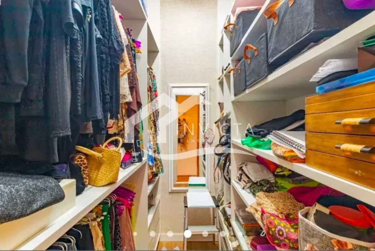 Imperdível - lindo Apartamento, silencioso, a uma quadra da praia, amplo, com planta circular e muitos armários. - IPAP30307