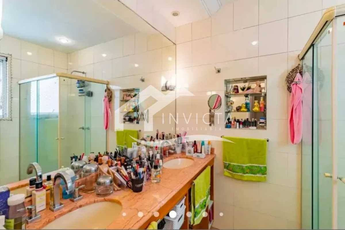 Imperdível - lindo Apartamento, silencioso, a uma quadra da praia, amplo, com planta circular e muitos armários. - IPAP30307
