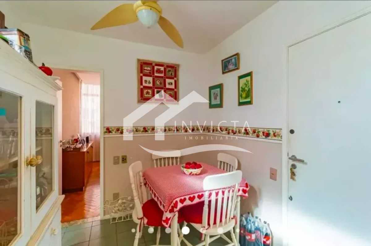 Imperdível - lindo Apartamento, silencioso, a uma quadra da praia, amplo, com planta circular e muitos armários. - IPAP30307