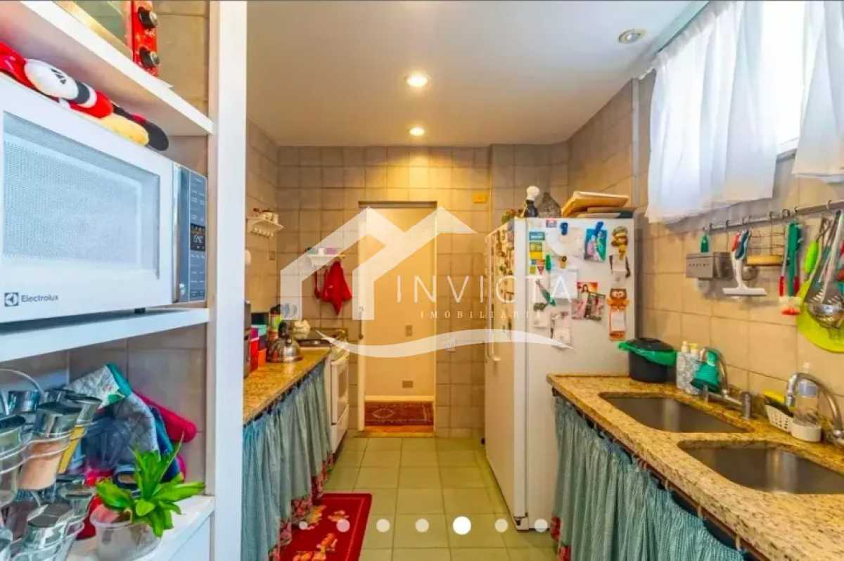 Imperdível - lindo Apartamento, silencioso, a uma quadra da praia, amplo, com planta circular e muitos armários. - IPAP30307