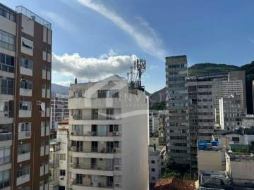 Imperdível - MARAVILHOSO 3 QUARTOS COM VAGA NA ESCRITURA EM ÓTIMA LOCALIZAÇÃO DE IPANEMA . - IPAP30312