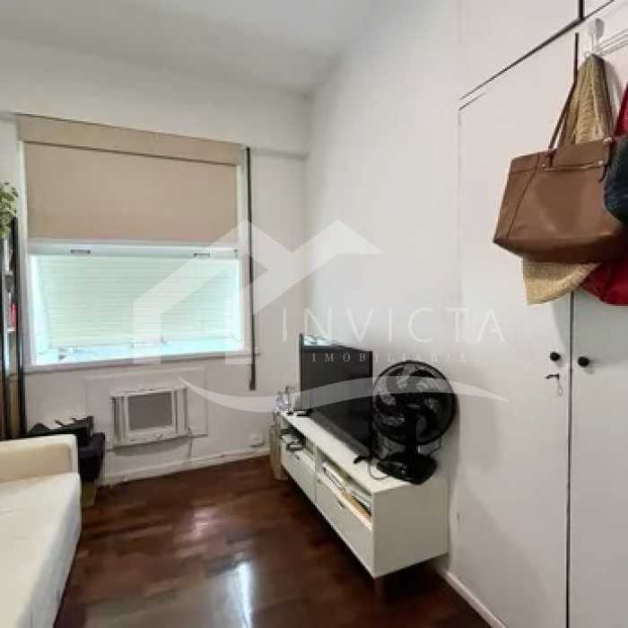 Quarto 2 - 18