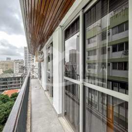 Imperdível - MARAVILHOSO APARTAMENTO COM VARANDA EM BOTAFOGO!!! - BTAP20107