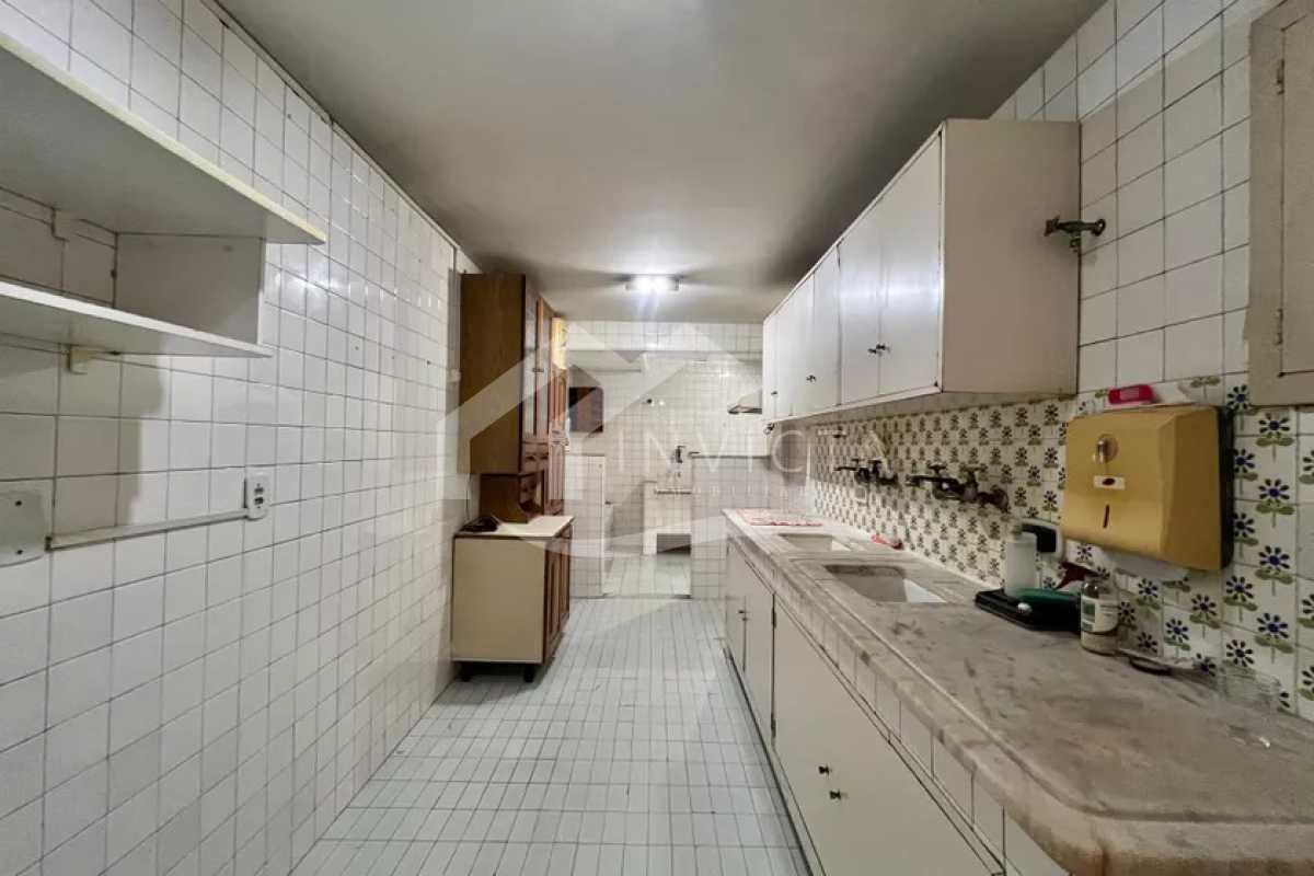 Conheça Cozinha do imóvel - Quadrilátero: Excelente oportunidade de 3 quartos com vaga a 2 minutinhos da Praia de Ipanema - IPAP30328 - 18 Cozinha - 18