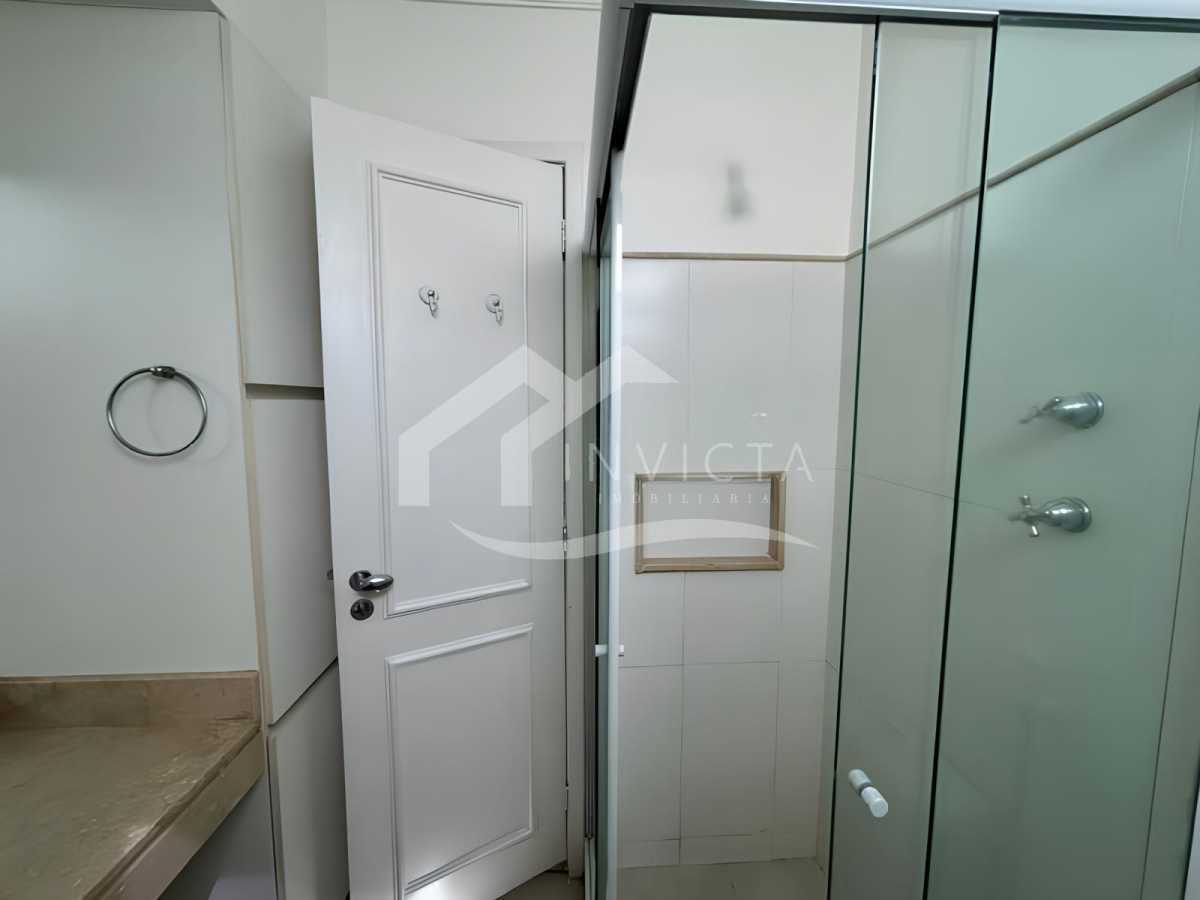 Ótima localização - Quadrilátero do Charme, 2ª quadra da praia: Apartamento 4 quartos (150m²) com vaga - IPAP40091