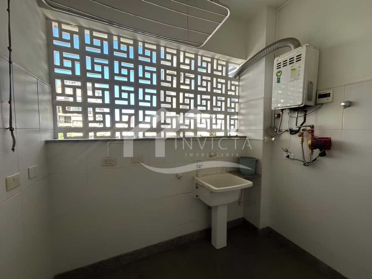 Ótima localização - Quadrilátero do Charme, 2ª quadra da praia: Apartamento 4 quartos (150m²) com vaga - IPAP40091