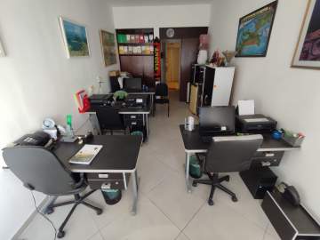 Ótima localização - SALA MODERNA EM ÓTIMA LOCALIZAÇÃO!!! - FCSL00012