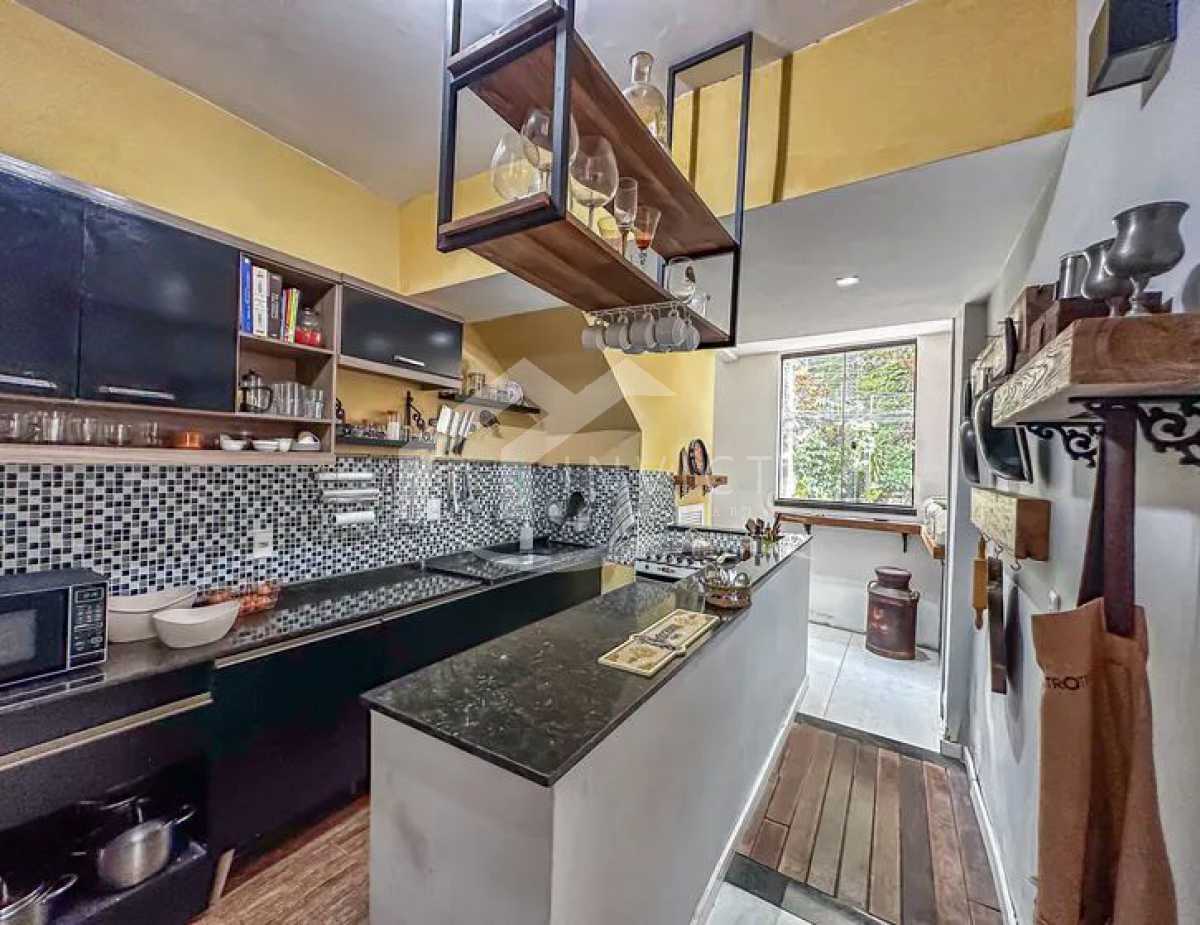 Imperdível - MARAVILHOSA CASA EM CONDOMÍNIO !!! - FCCN60002