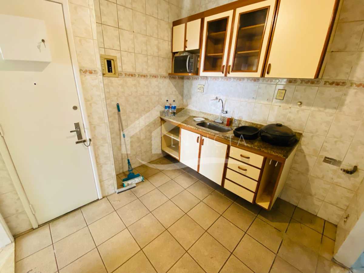 Conheça 1baf9cab-0ac0-42e0-8709-2ce80f do imóvel - MARAVILHOSO SALA TRÊS QUARTOS !!! - FCAP32004 - 21 1baf9cab-0ac0-42e0-8709-2ce80f - 21
