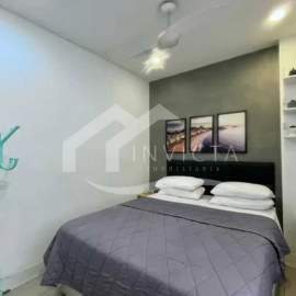 Imperdível - Apartamento Mobiliado de 1 quarto a uma quadra da Praia. - FCKI10679