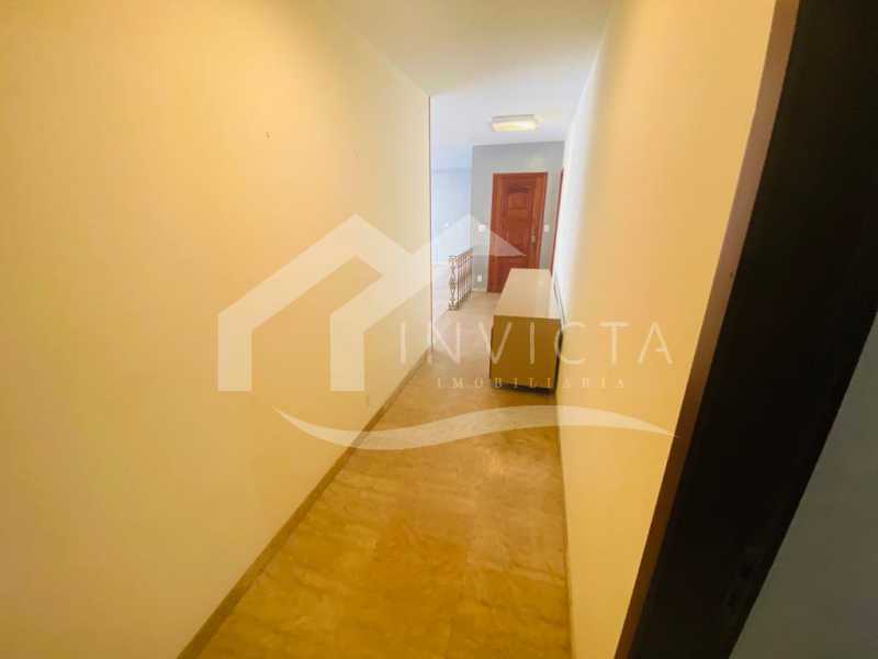 Conheça WhatsApp Image 2022-07-12 at 0 do imóvel - Apartamento Espetacular da quadra de Praia de Copacabana com 280m² - FCAP30662 - 15 WhatsApp Image 2022-07-12 at 0 - 15