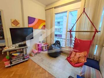 Imperdível - Maravilhoso apartamento a venda na Rua Tonelero - FCAP30665