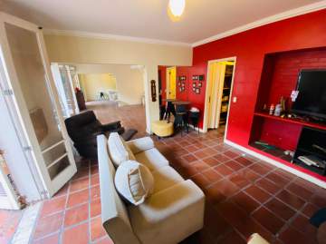 Ótima localização - MAGNIFICO DUPLEX NA AV. ATLANTICA COM VAGA NA ESCRITURA !!!! - FCAP40086