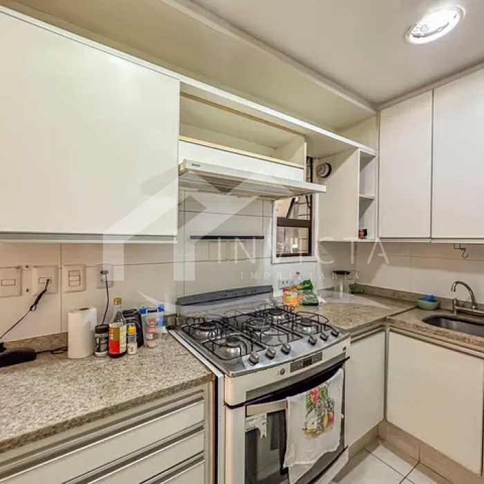 Conheça Cozinha do imóvel - imperdível apartamento com varanda e infraestrutura completa - IPAP30356 - 28 Cozinha - 28