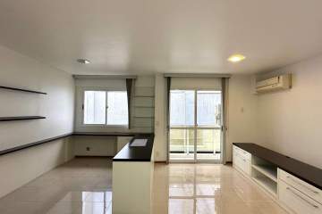 Imperdível - Apartamento mobiliado com 1 suíte e vaga de garagem no coração do Jardim Botânico - IPAP10140