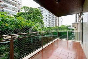 Imperdível - 3 QUARTOS COM VARANDA E DUAS VAGAS NA ESCRITURA NO QUADRILATERO DE IPANEMA!!! - IPAP30378