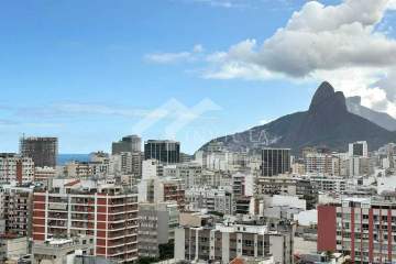 Ótima localização - Incrível 2 quartos reformado com uma vista excepcional do bairro de Ipanema - IPAP20260