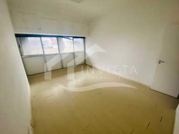 Ótima localização - IMPERDIVEL SALA COMERCIAL NO CORAÇAO DE COPACABANA !!!!!!! - FCSL00030