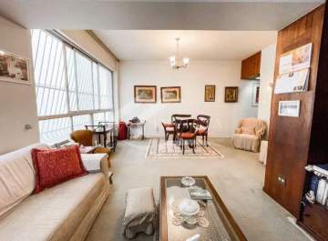 Oportunidade - MARAVILHOSO TRES QUARTOS COM VAGA EM IPANEMA - IPAP30391