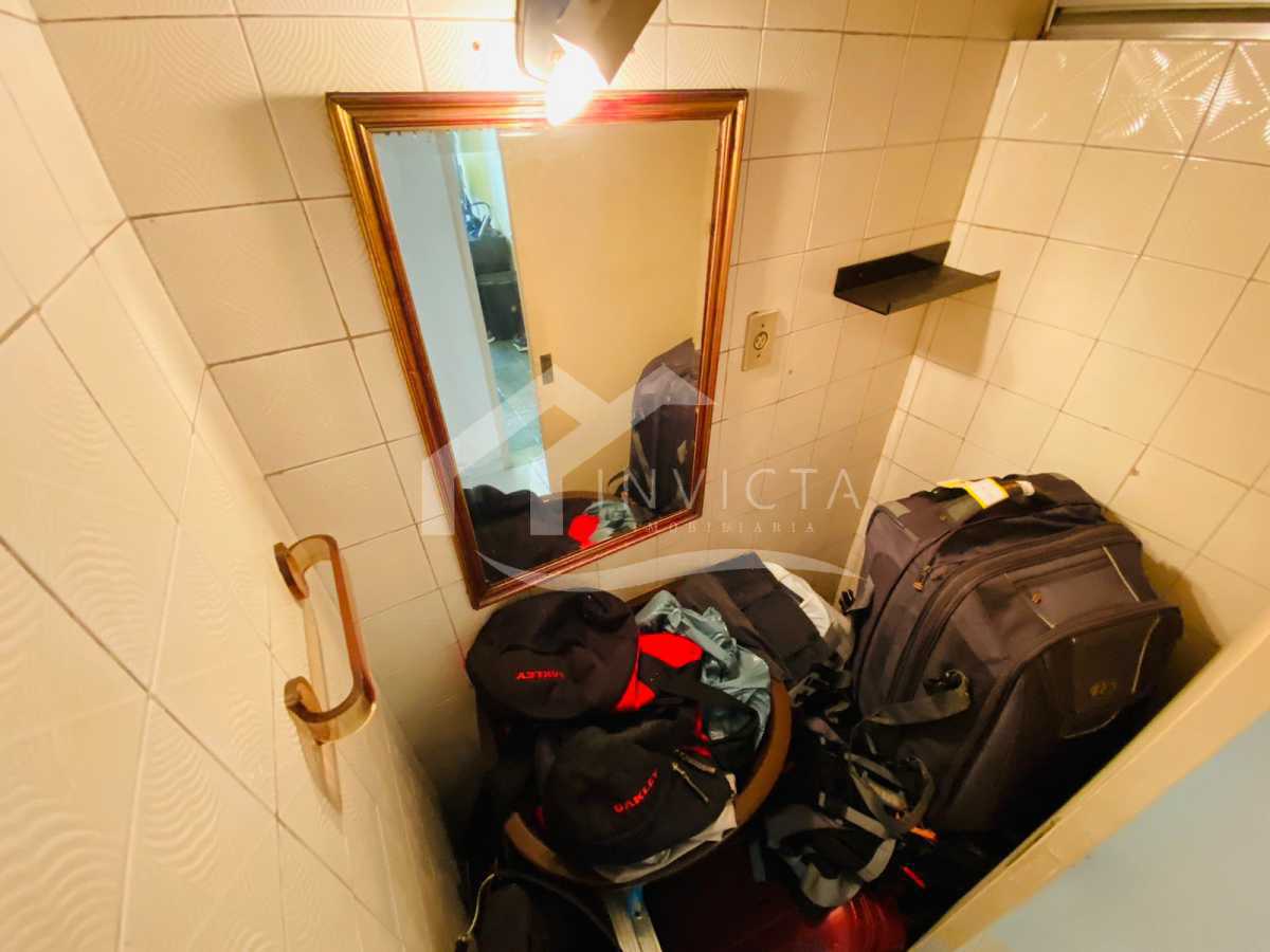 Conheça Lavabo do imóvel - MARAVILHOSO APARTAMENTO DE TRÊS QUARTOS COM VAGA - FCAP30720 - 21 Lavabo - 21