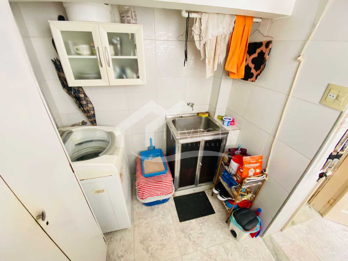Conheça Área de serviço do imóvel - MARAVILHOSO APARTAMENTO DE TRÊS QUARTOS COM VAGA - FCAP30720 - 24 Área de serviço - 24