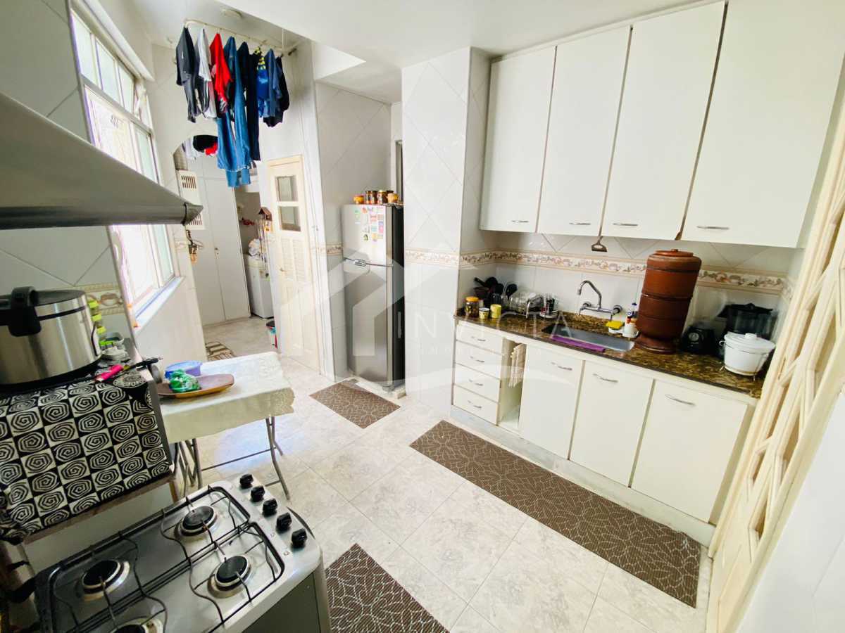 Conheça Cozinha do imóvel - MARAVILHOSO APARTAMENTO DE TRÊS QUARTOS COM VAGA - FCAP30720 - 28 Cozinha - 28