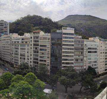 Imperdível - APARTAMENTO INCRÍVEL!!TODO REFORMADO!!MUITO BEM ILUMINADO E AREJADO!! - FCAP40102